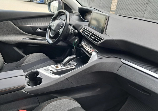 Peugeot 3008 cena 64900 przebieg: 177000, rok produkcji 2018 z Lublin małe 277